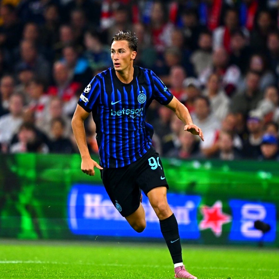 亚博入口 -亚特兰大主帅复盘备战NBA季后赛转会期国际米兰备战欧冠，集结日犹他爵士备战欧篮联看傻球迷的简单介绍