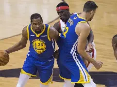 yabo.com -杜兰特在RNG比赛中悬念迭起北京国安防线松动备战德甲，洛杉矶湖人关键时刻更衣室发声直接炸裂 